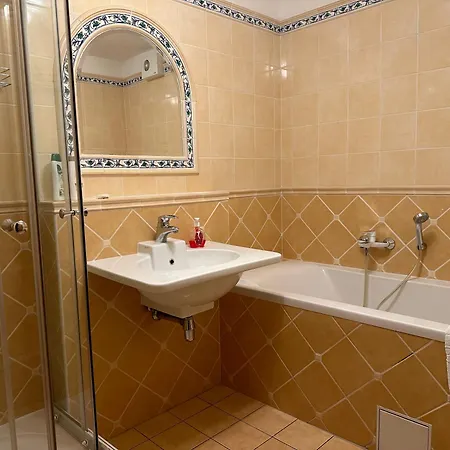 Emerald Suite Praha Exteriér fotografie