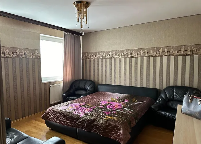 Emerald Suite
